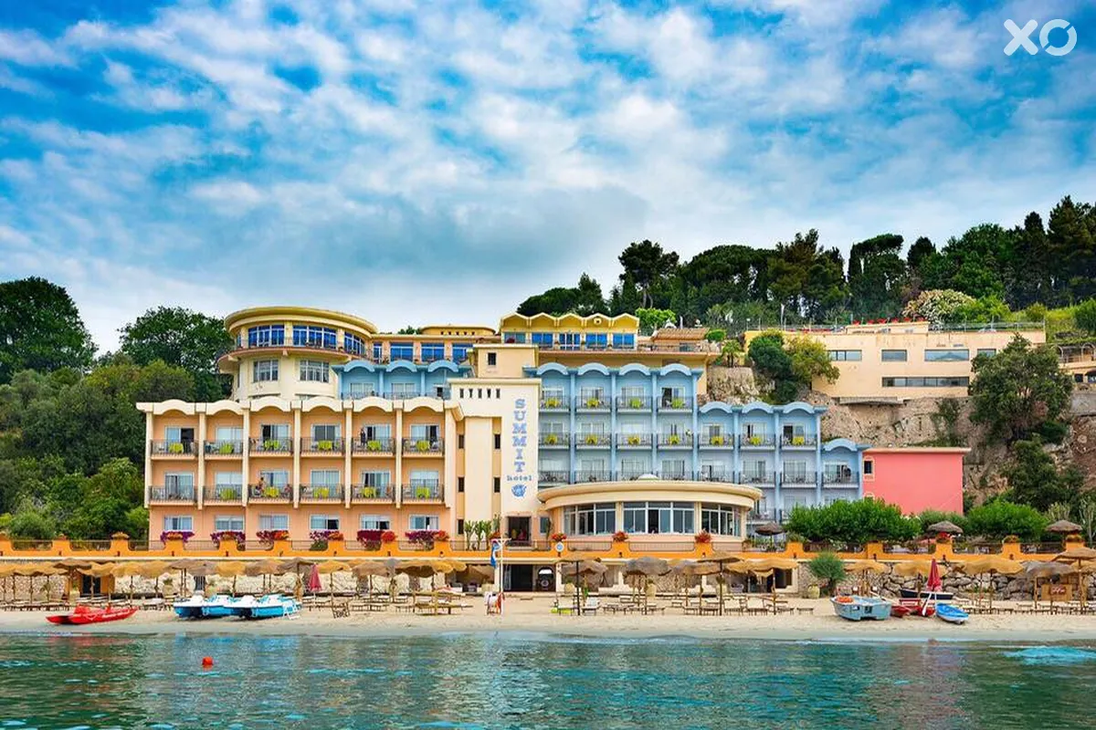Summit Hotel