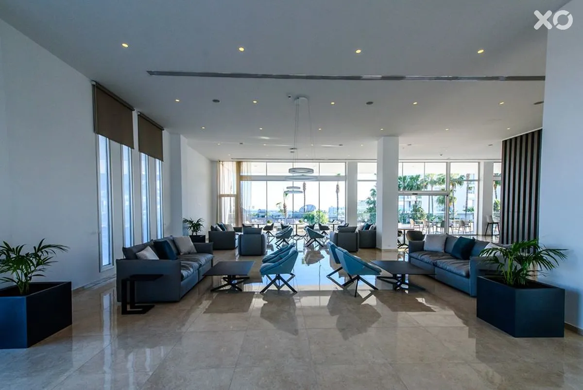 Eleana Hotel