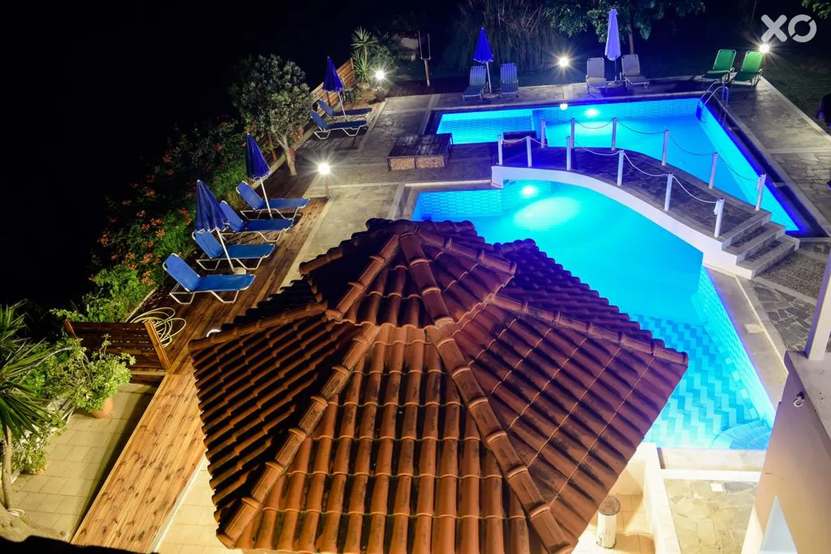 Dias Apartments