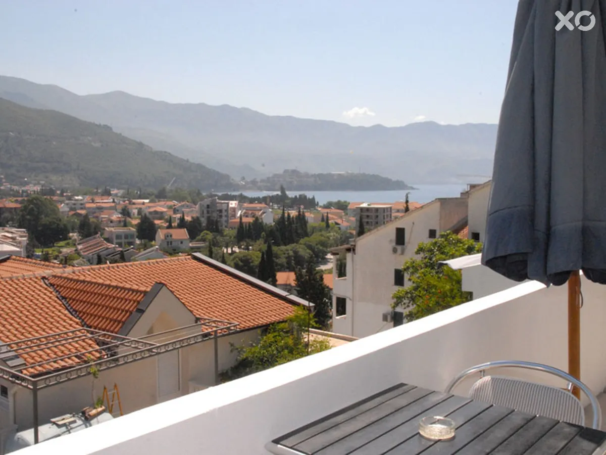 Ljumovic Villa