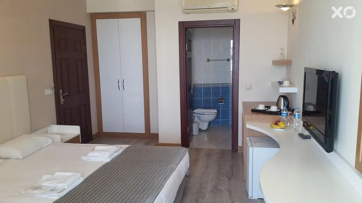 Acropol Beach Hotel