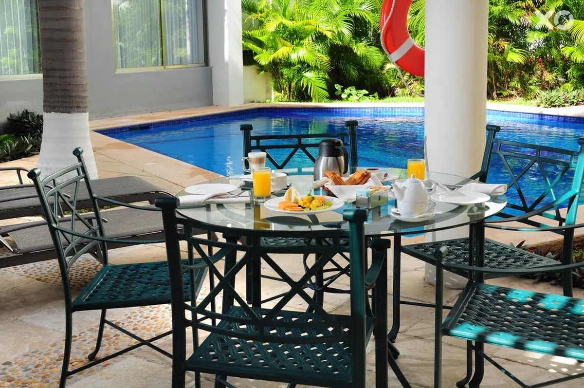Ambiance Suites Cancun