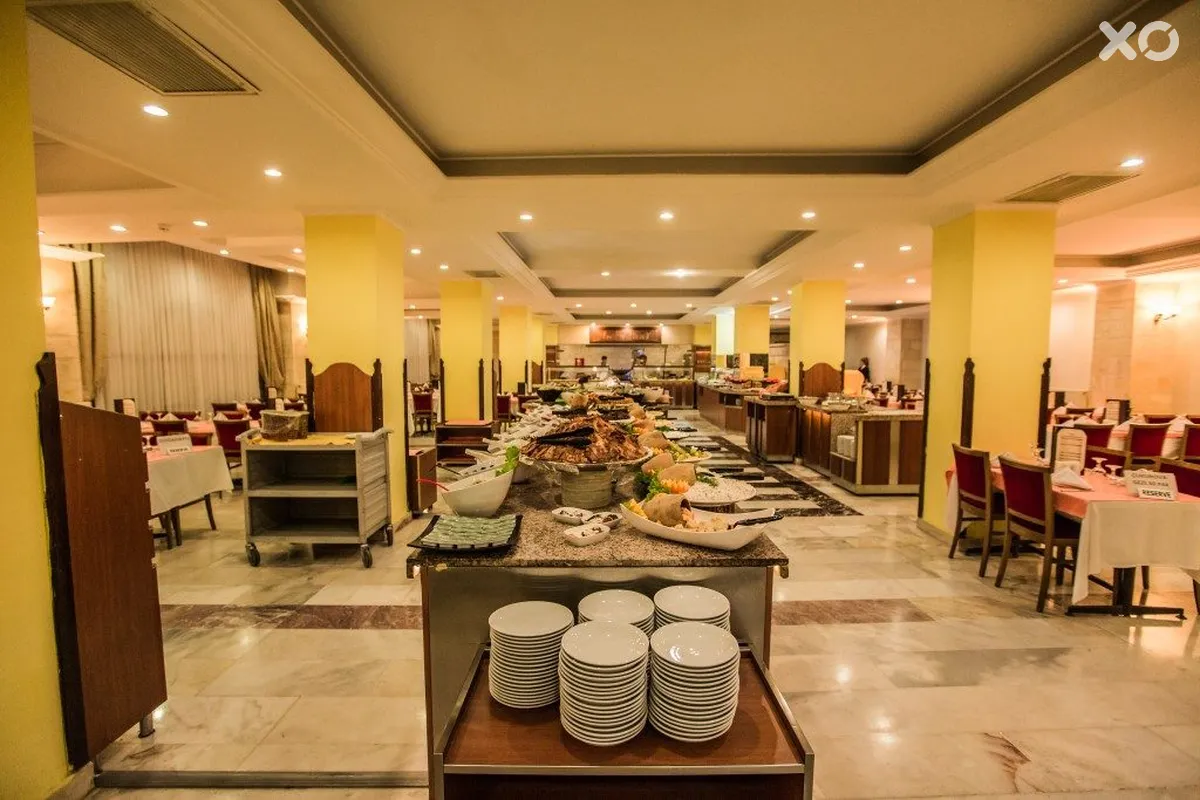 Tassaray Hotel