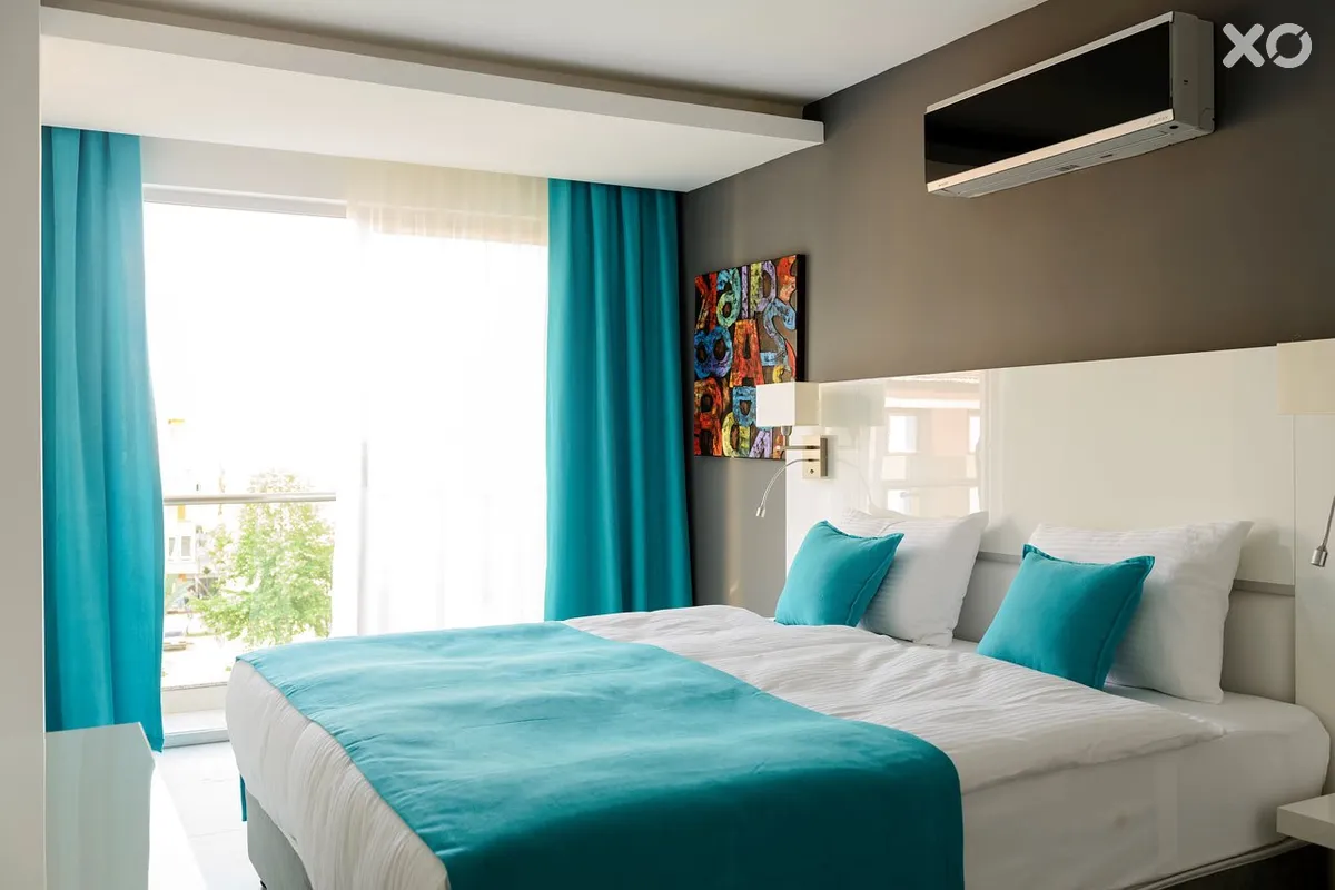 Green Life Hotel