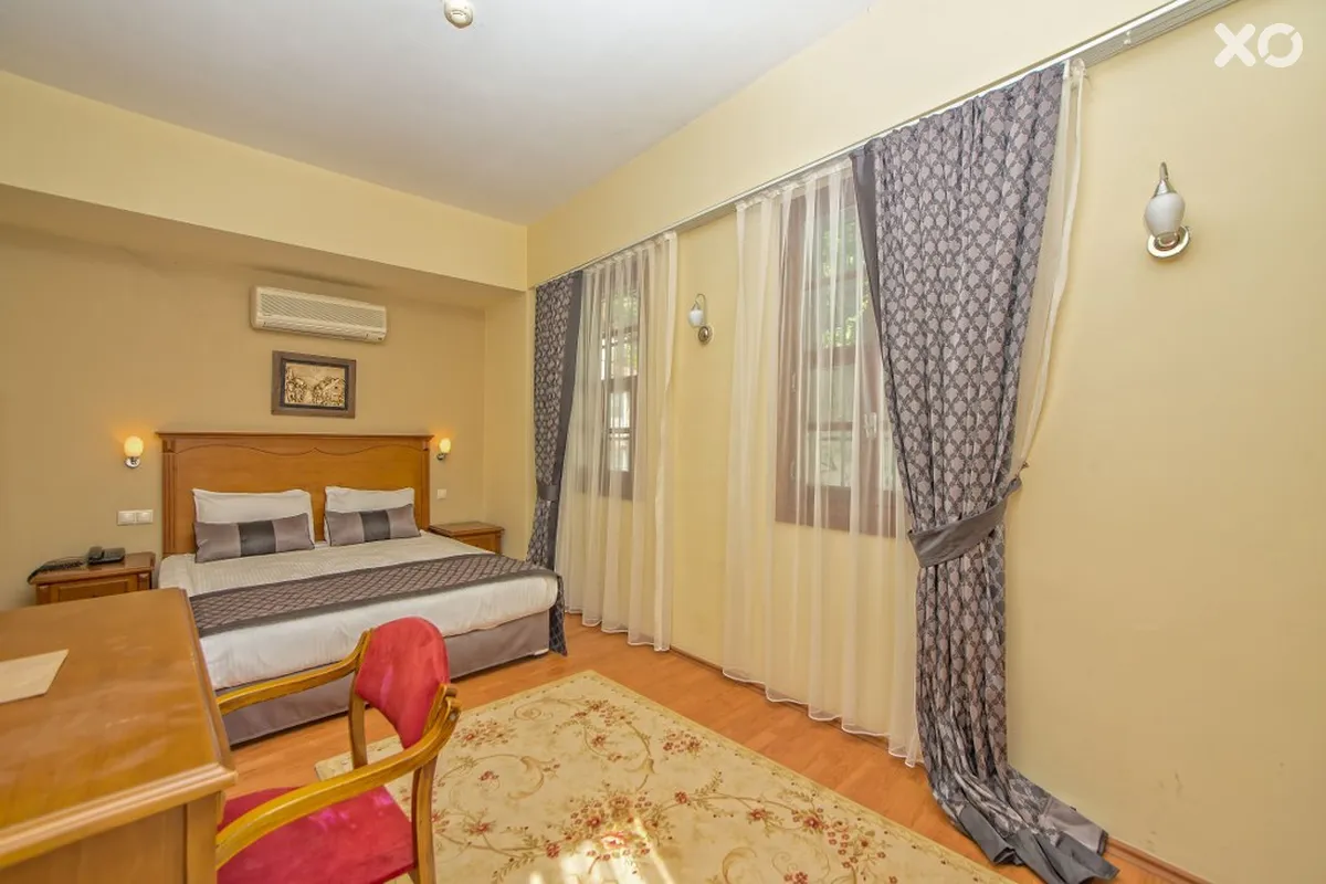 Argos Hotel