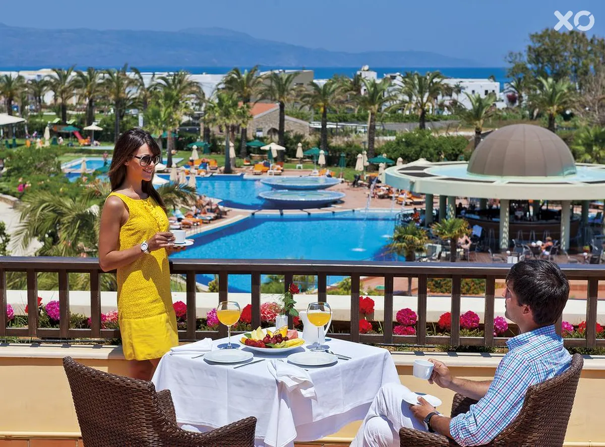 Minoa Palace Resort & Spa Hotel
