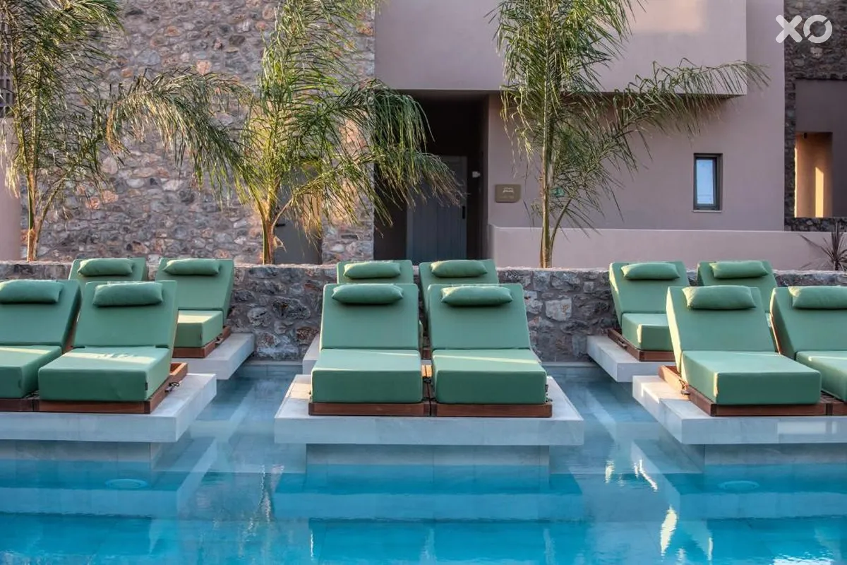 Paralos Venus Suites