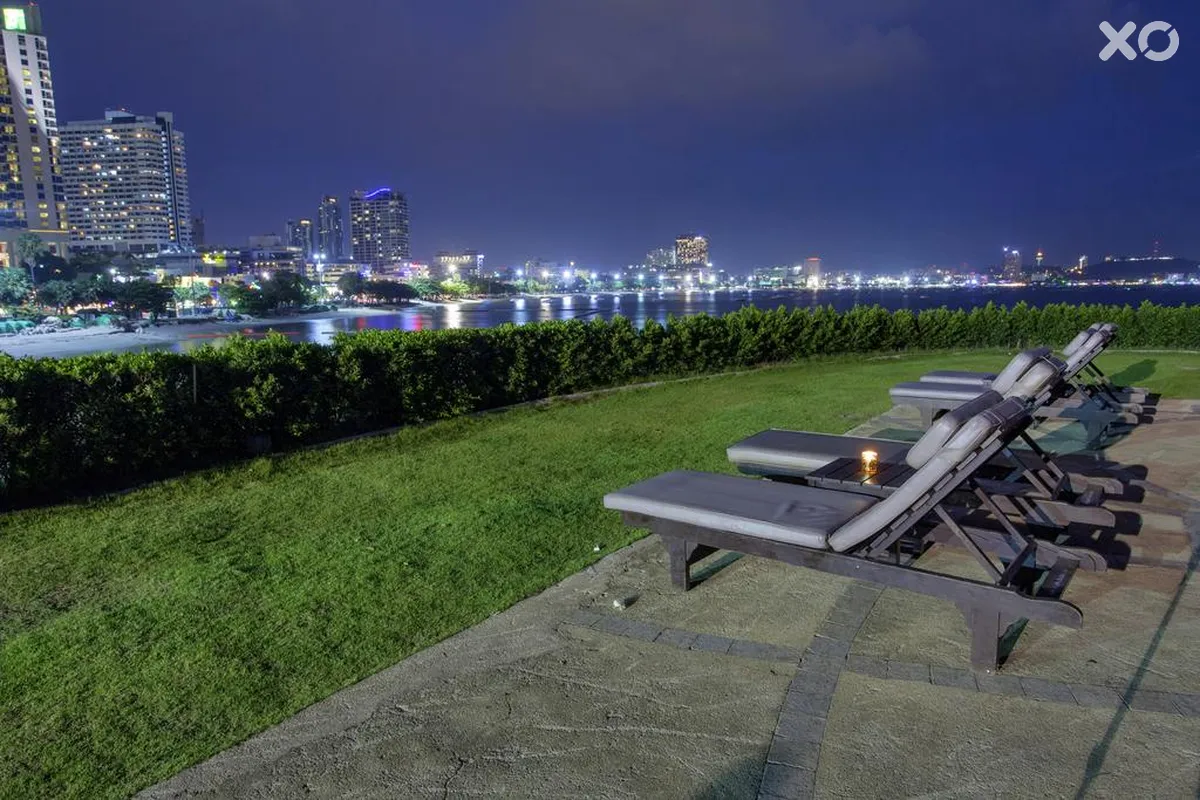 Dusit Thani Pattaya