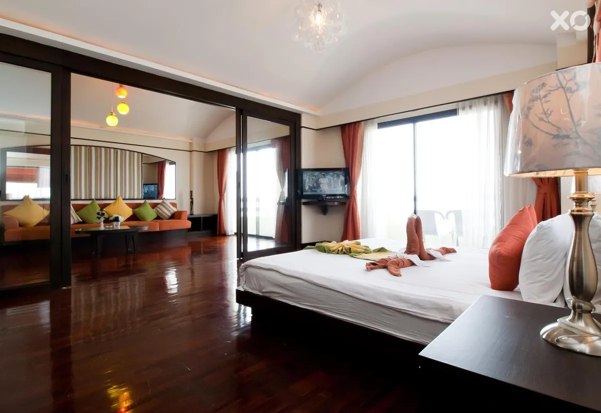 Grand Jomtien Palace