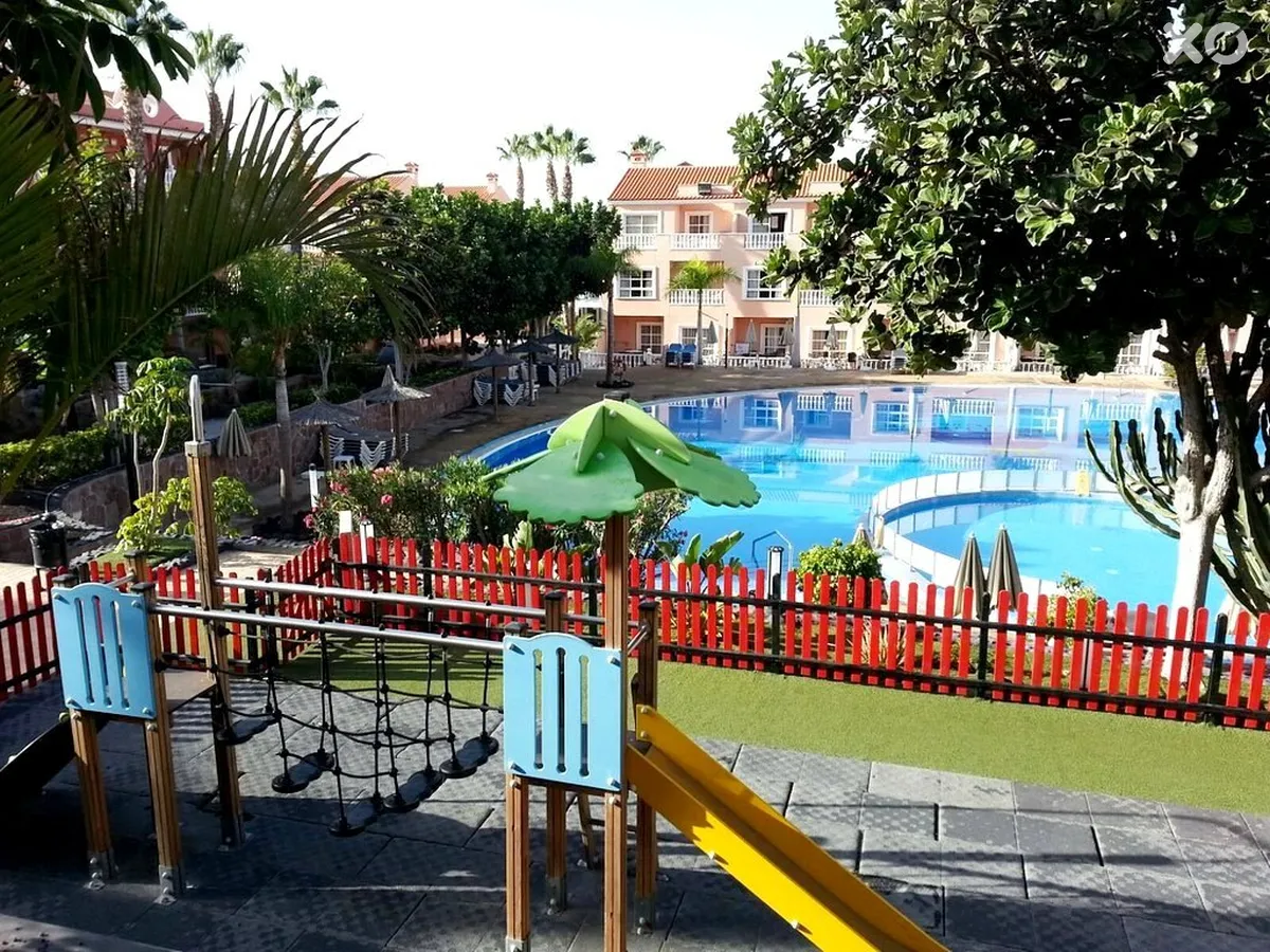 El Duque Aparthotel