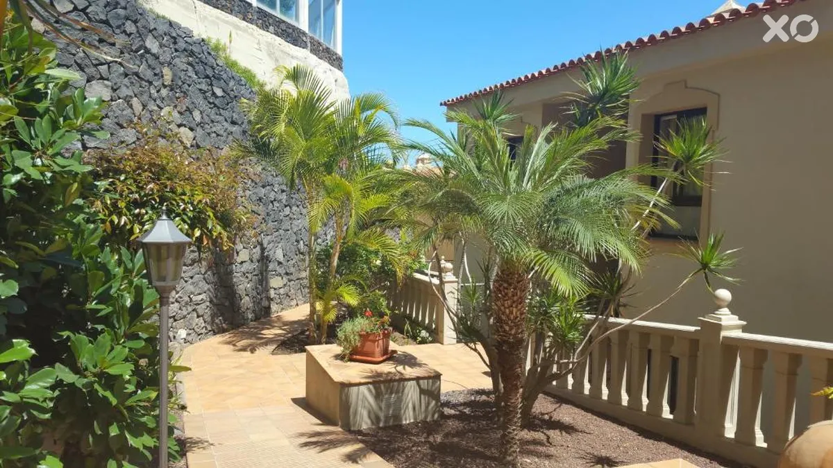 Playa de los Roques Apartments