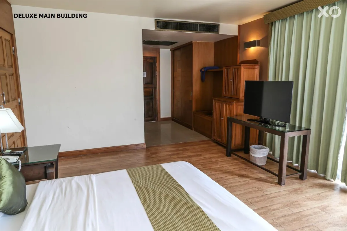 Sea Breeze Jomtien Resort