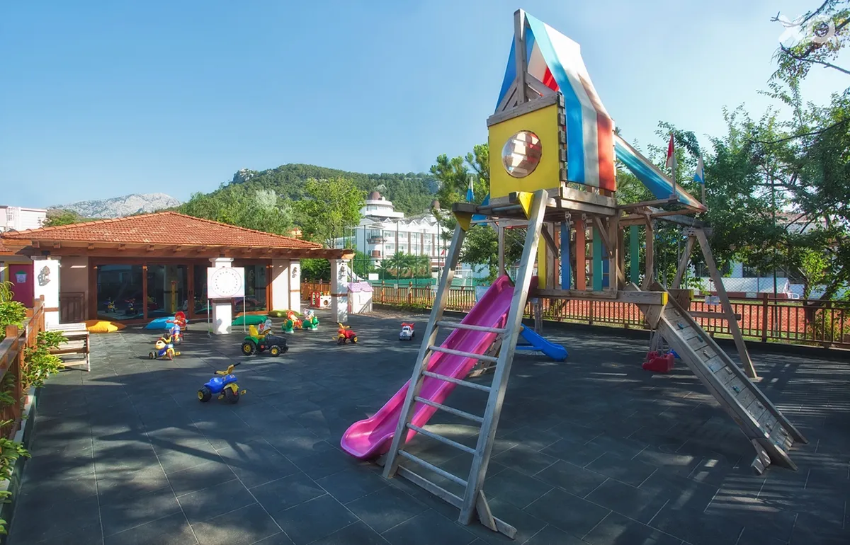 Akka Alinda Hotel