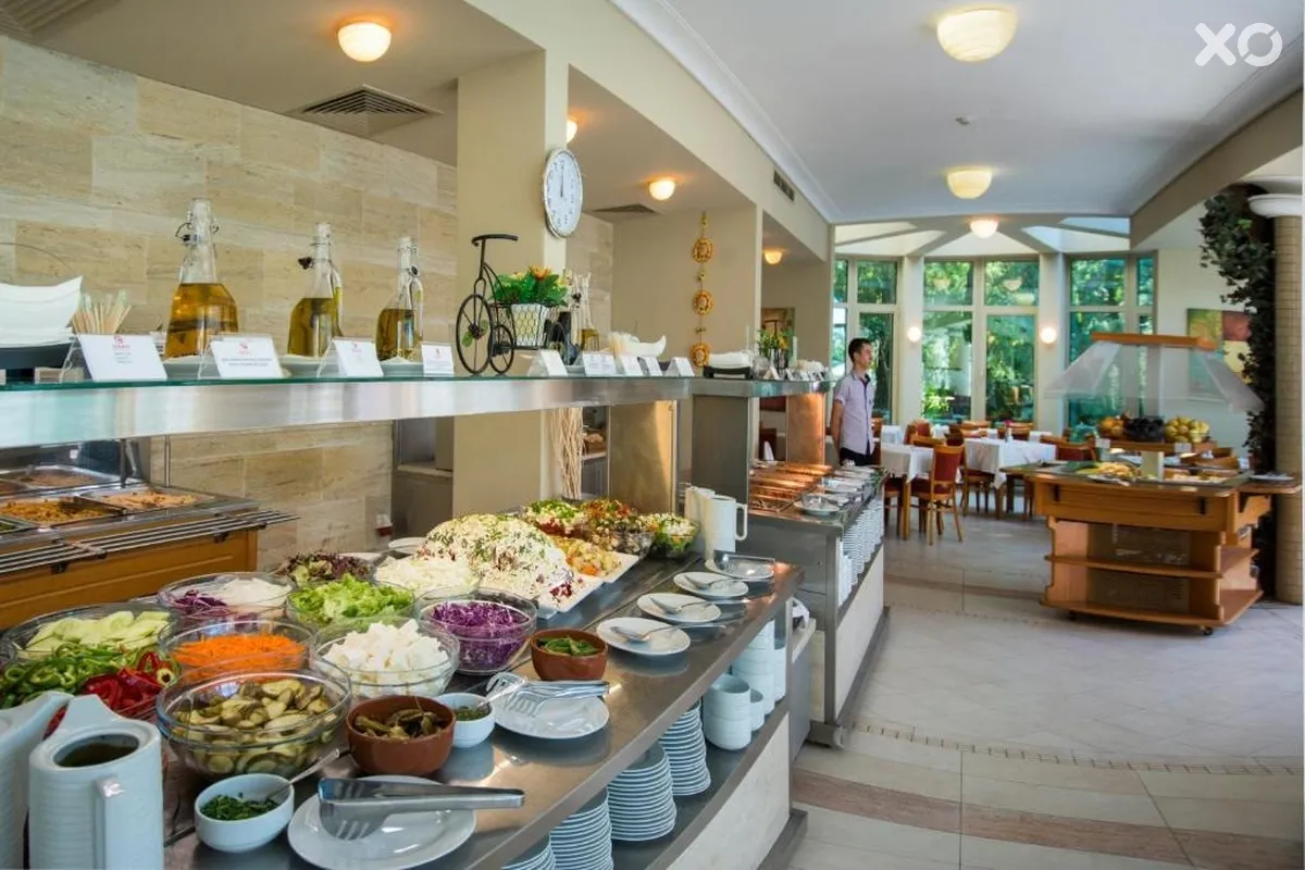 Jeravi Hotel