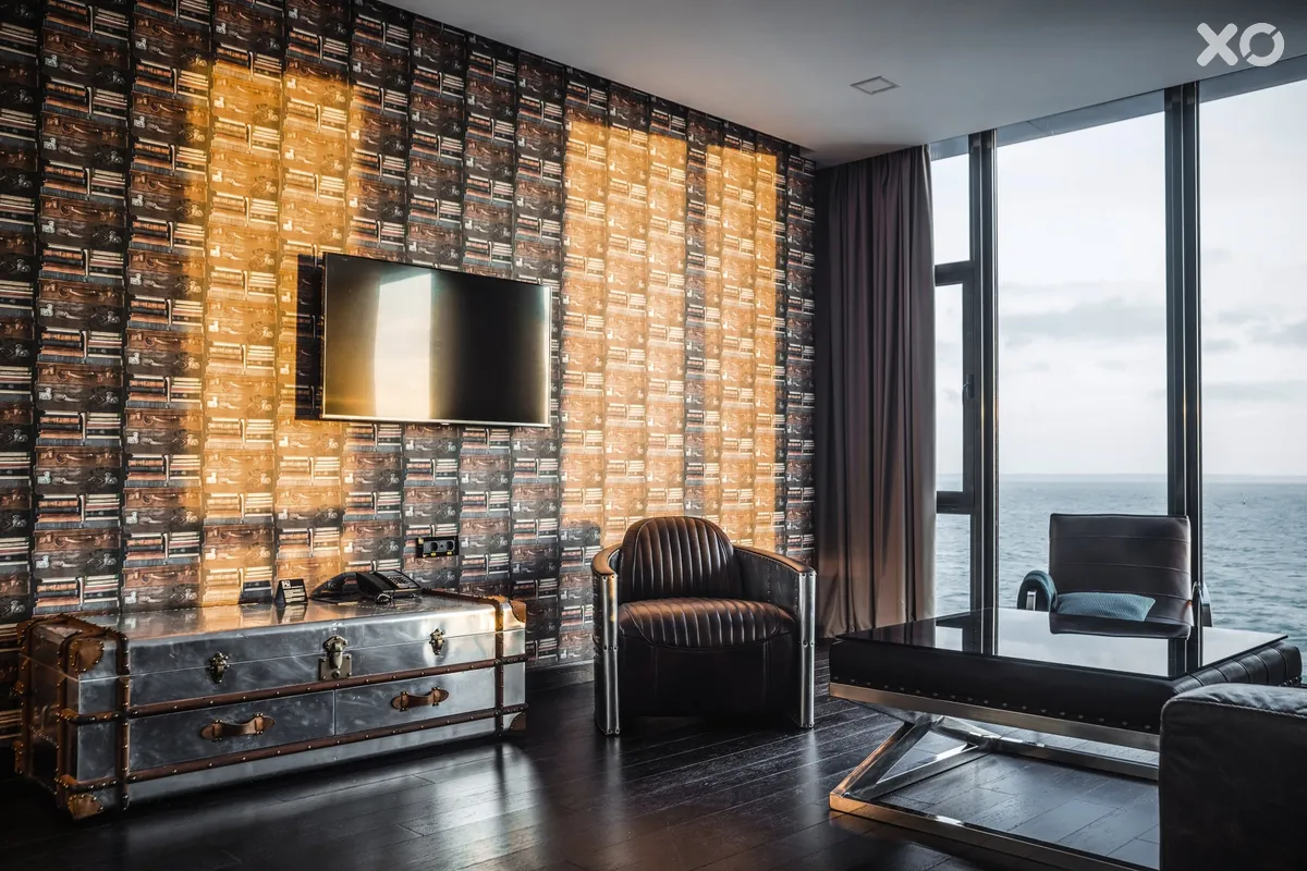 M1 Club Hotel