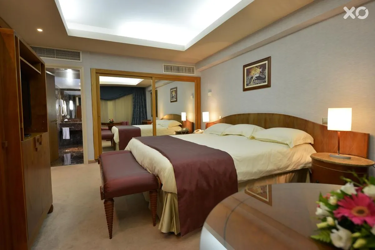 Adams Beach Hotel