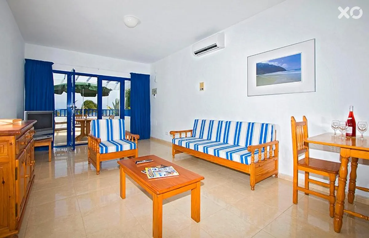Club Pocillos Apartments