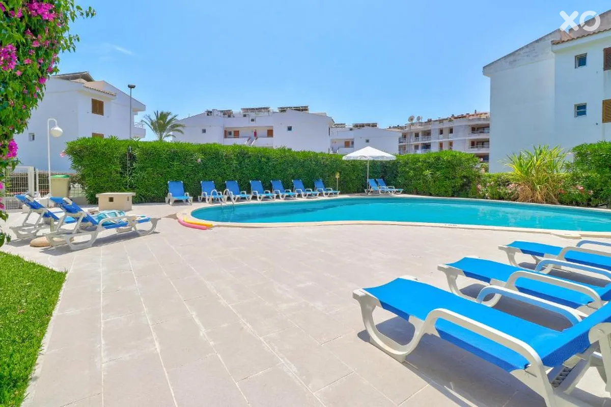 Llevant Apartments
