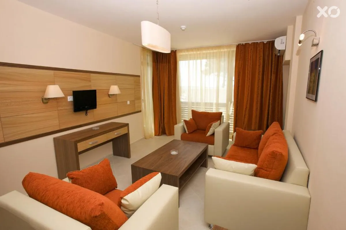 Sea Breeze Hotel