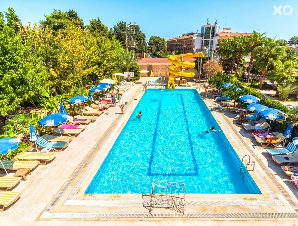Grand Hotel Derin