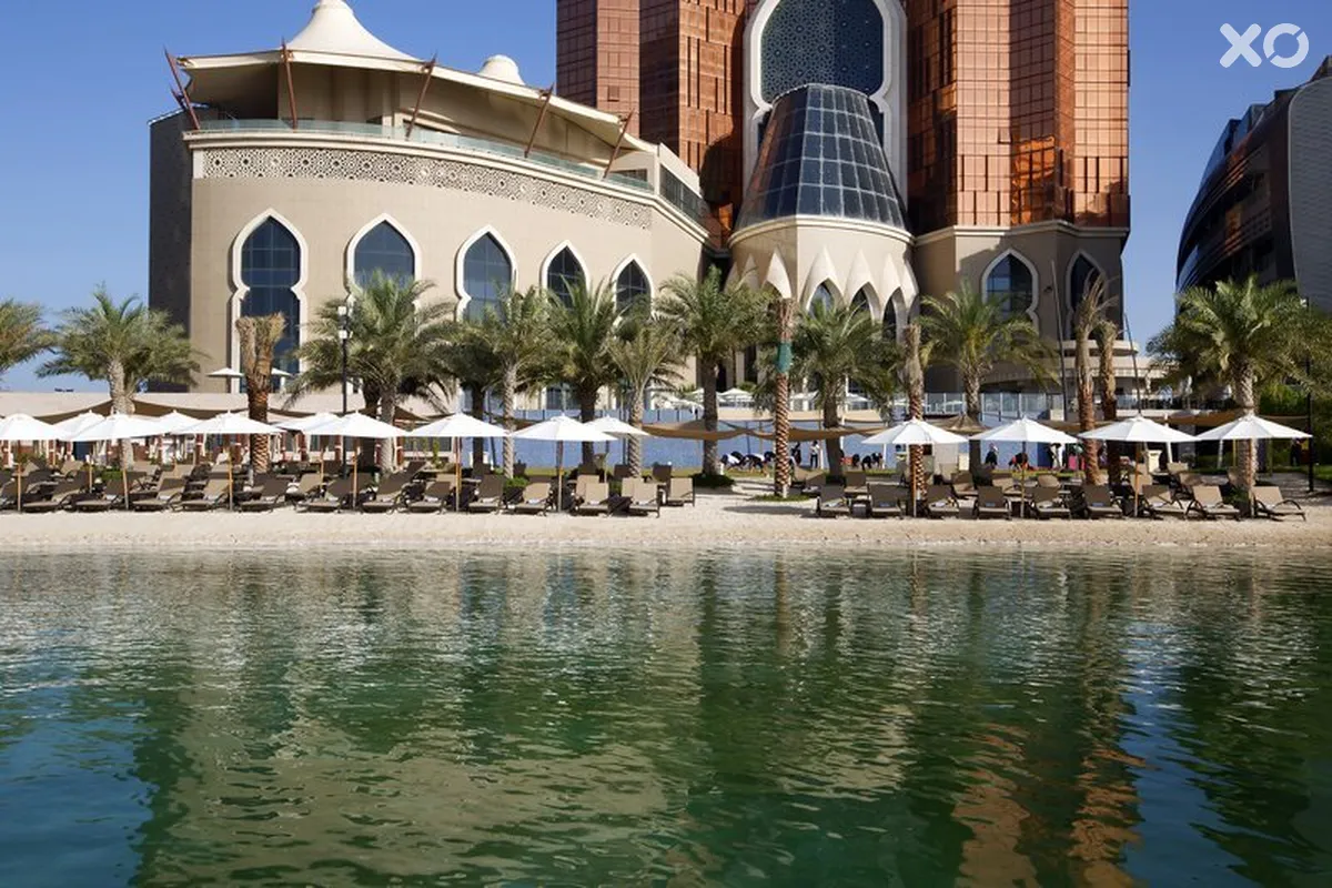 Bab Al Qasr Hotel & Residences