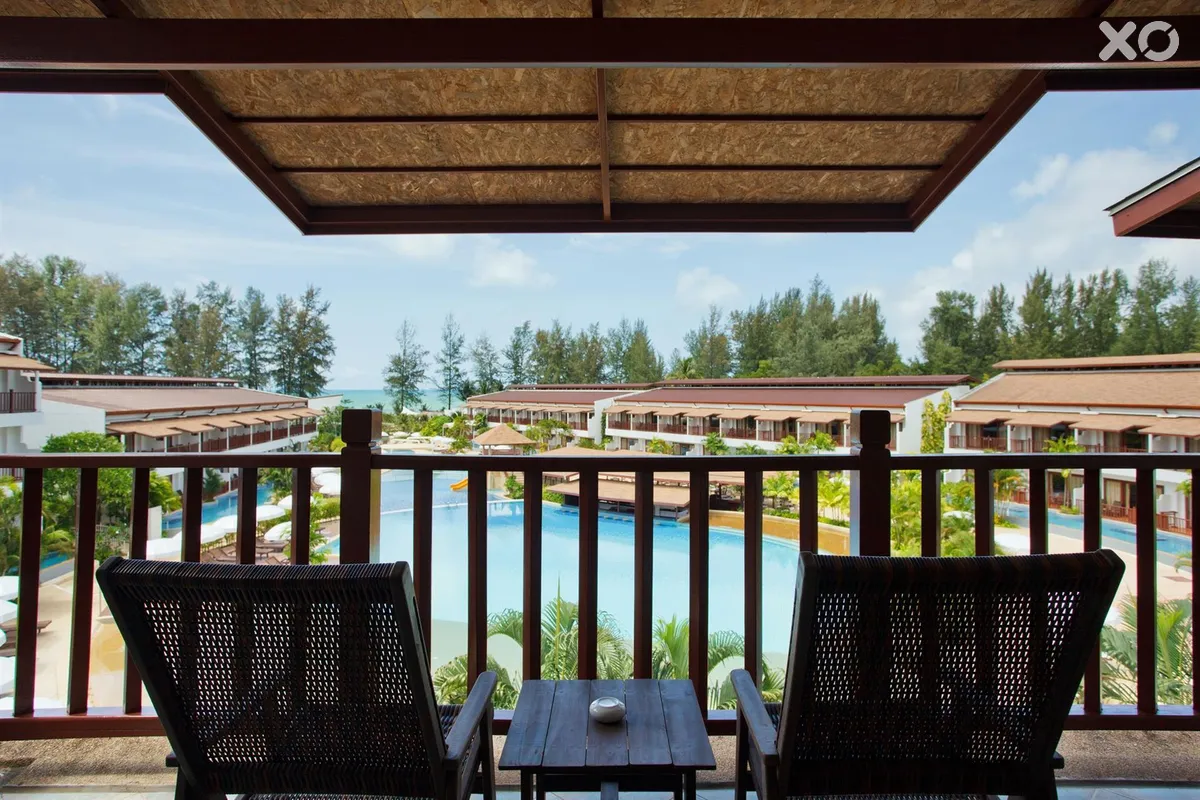 Arinara Bangtao Beach Resort