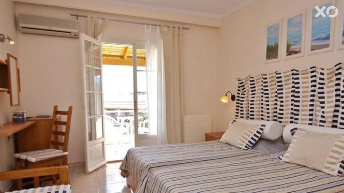 Nefeli Hotel