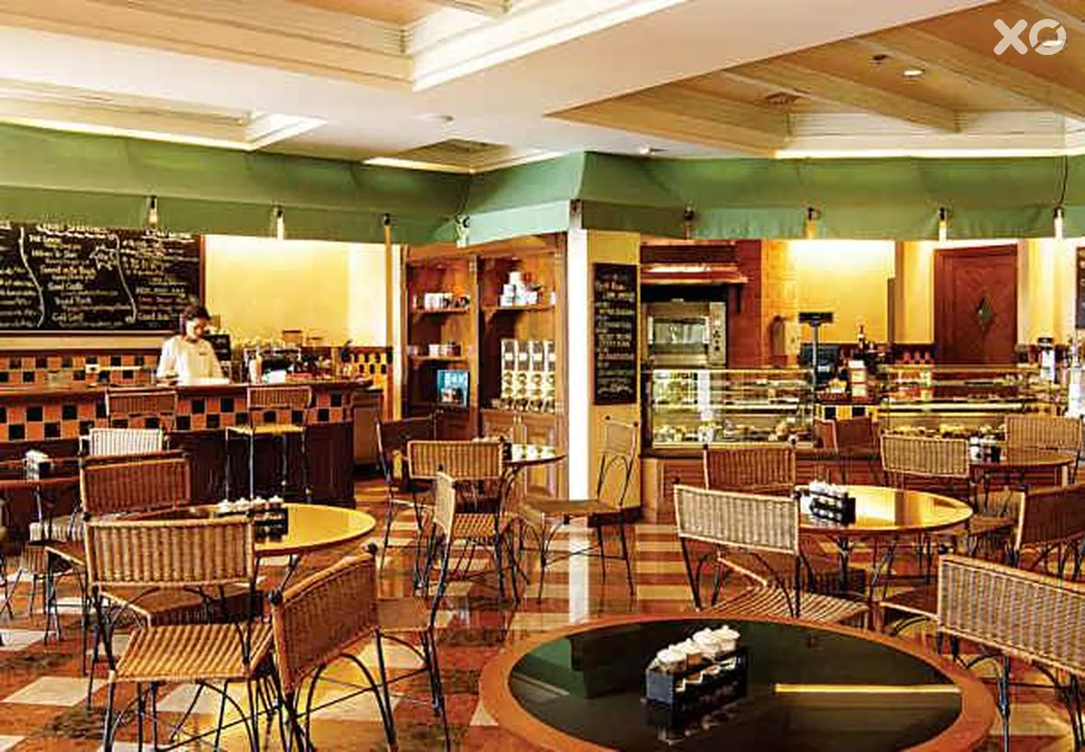 Marriott's Phuket Beach Club
