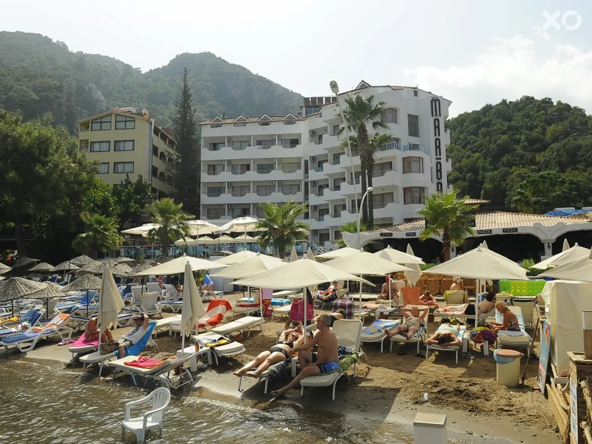 Mar-bas Hotel (Marbas)