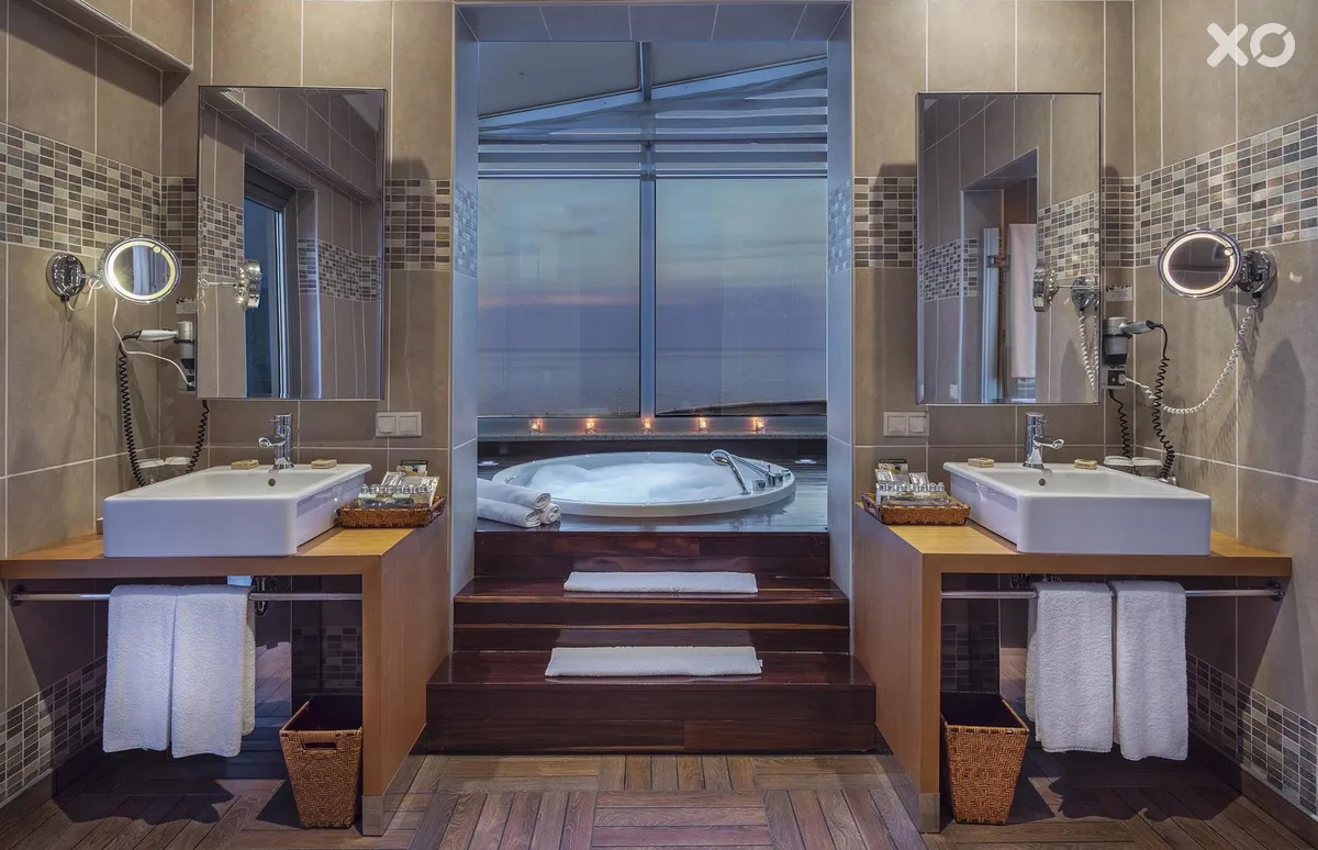 Rixos Sungate Hotel