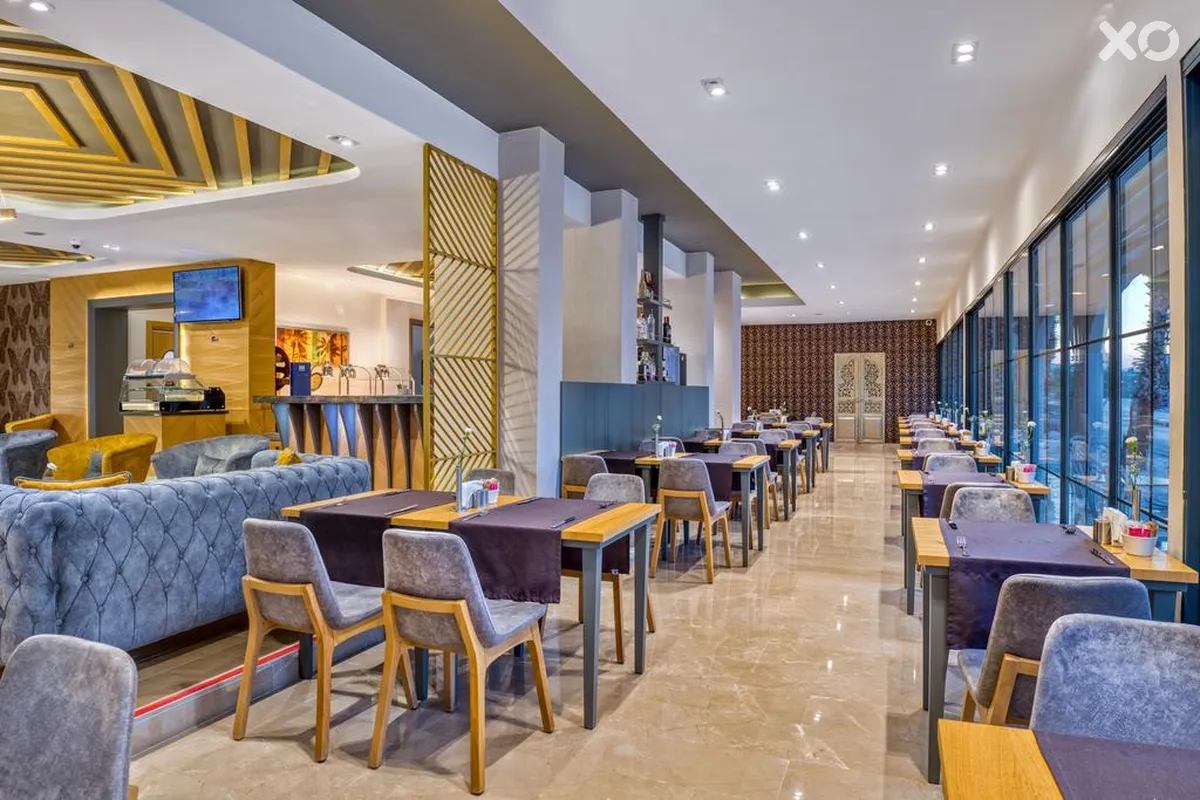 Sea Life Lounge