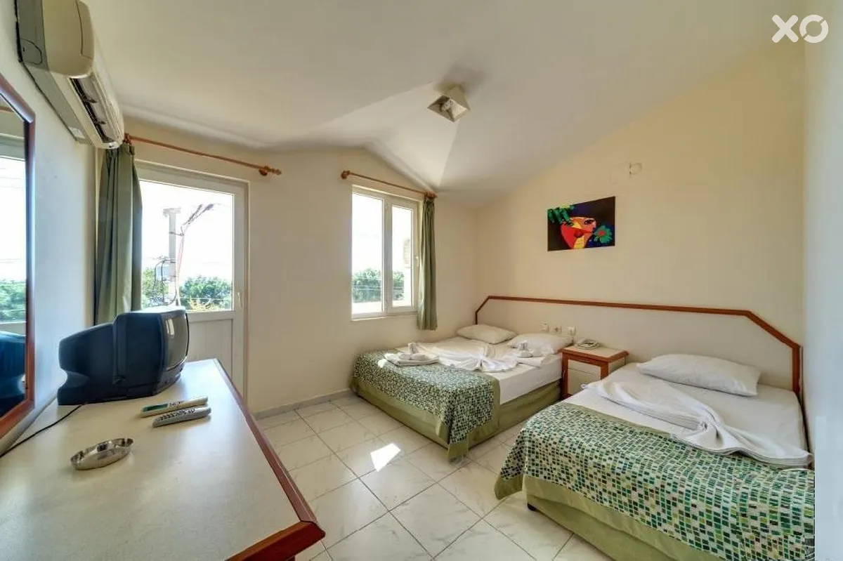 More Hotel