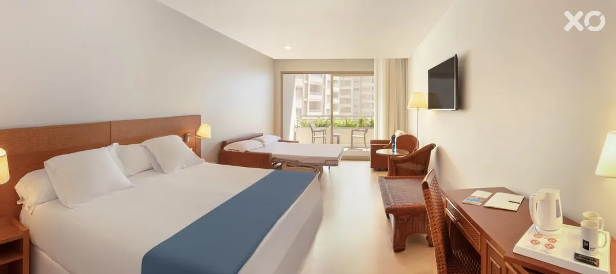 RH Ifach Family Hotel