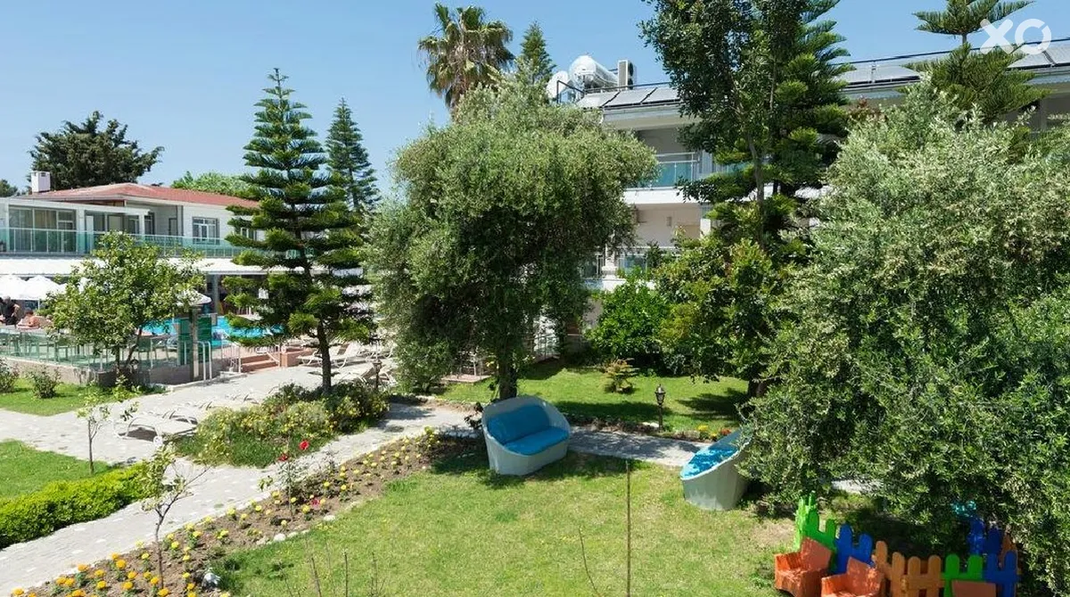 Clover Magic Altinkum Park Side