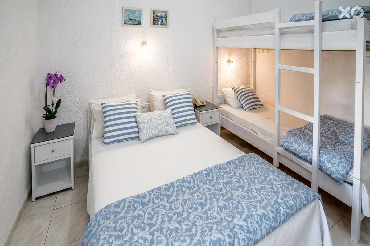 Roxani Hotel