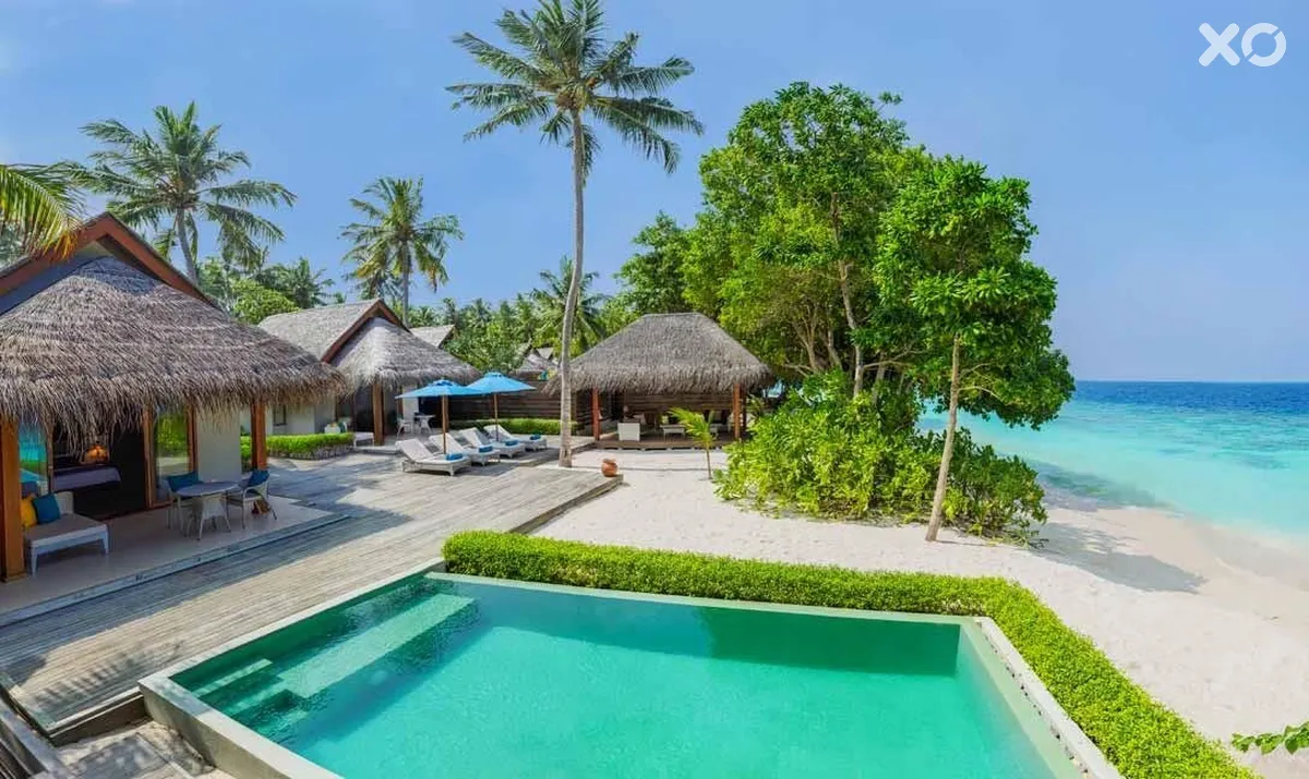 Dusit Thani Maldives Hotel