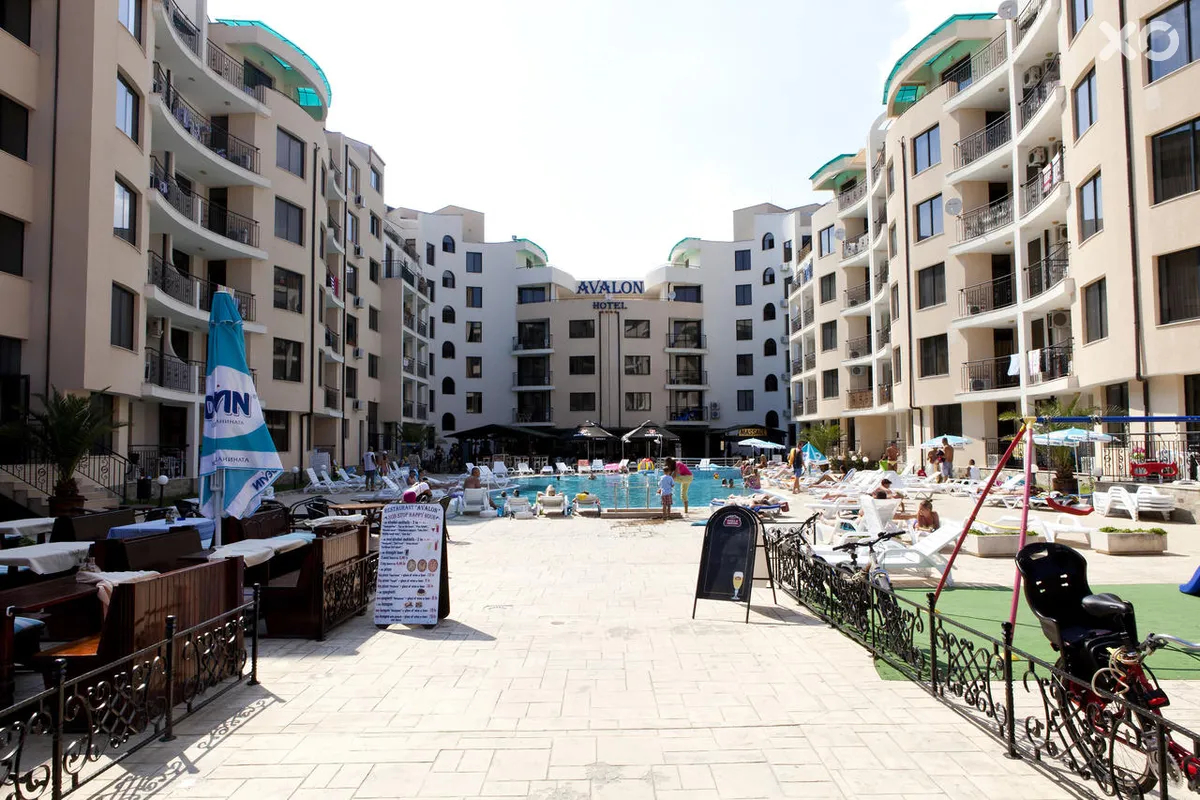 Avalon Hotel