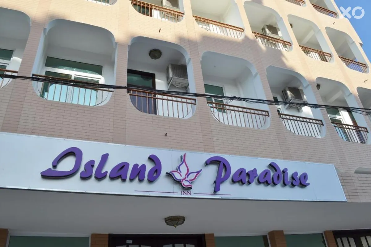 Island Paradise Inn