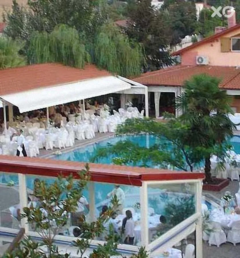 Four Seasons Hotel