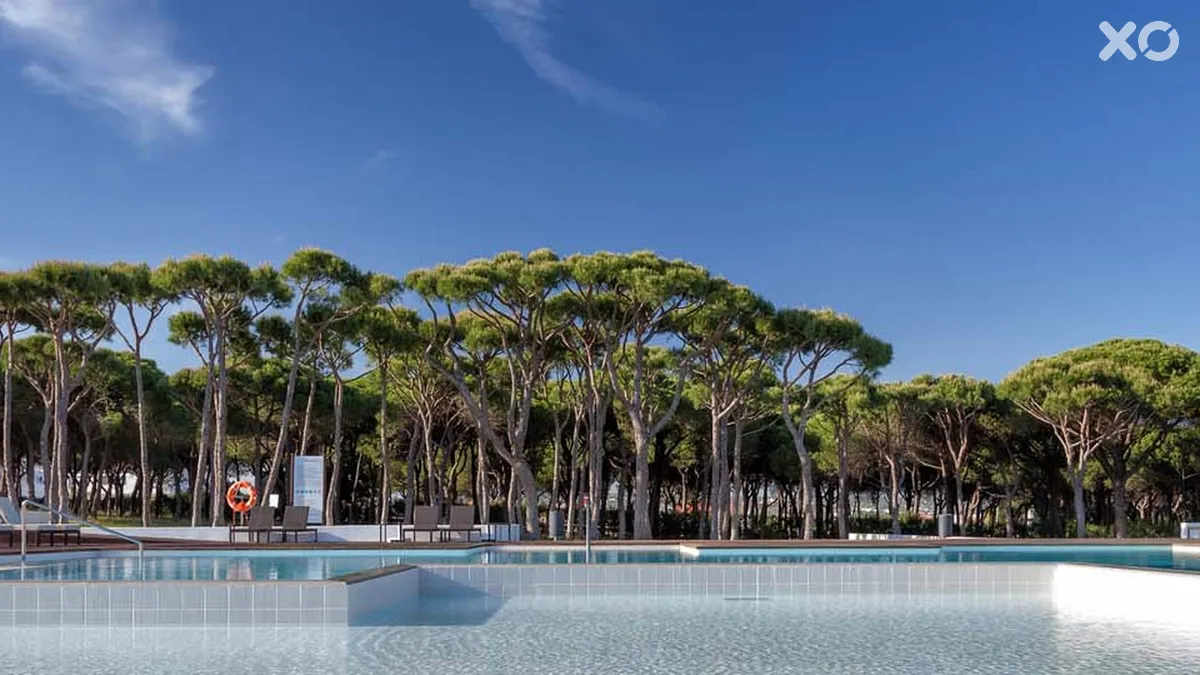 Pine Cliffs Terraces