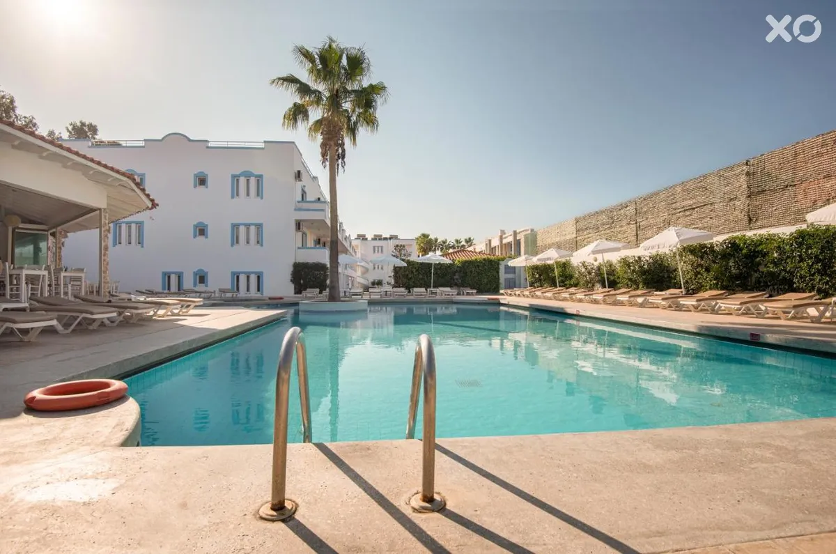 Aegean Blu Hotel & Apartments