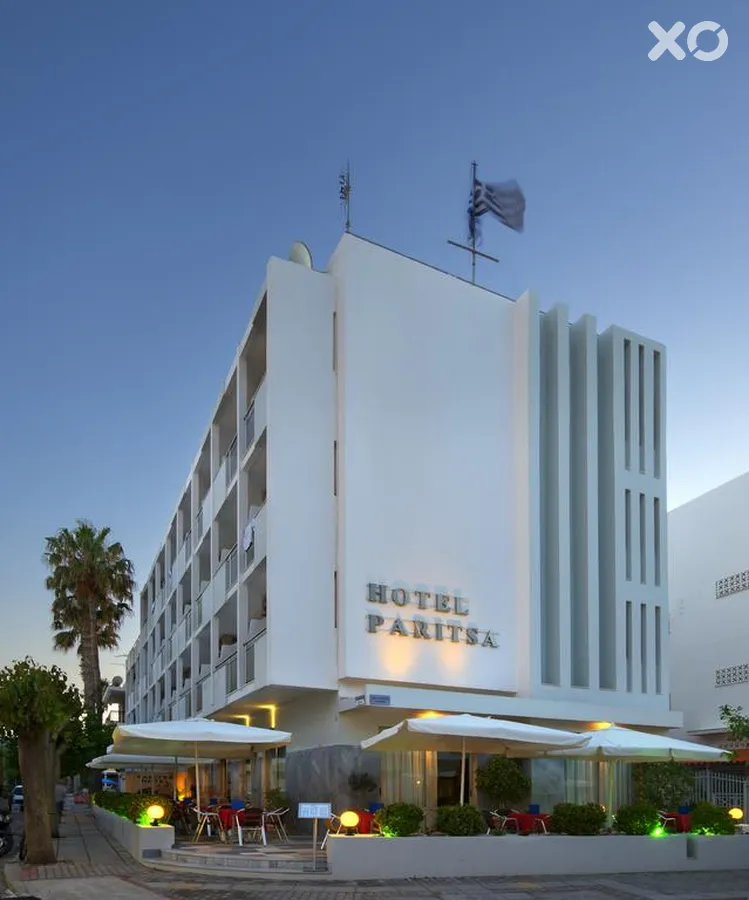 Paritsa Hotel
