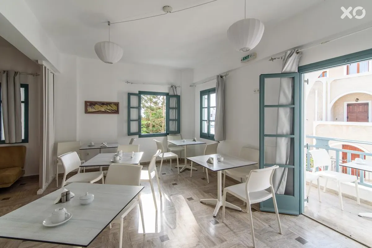 Iris Boutique Hotel