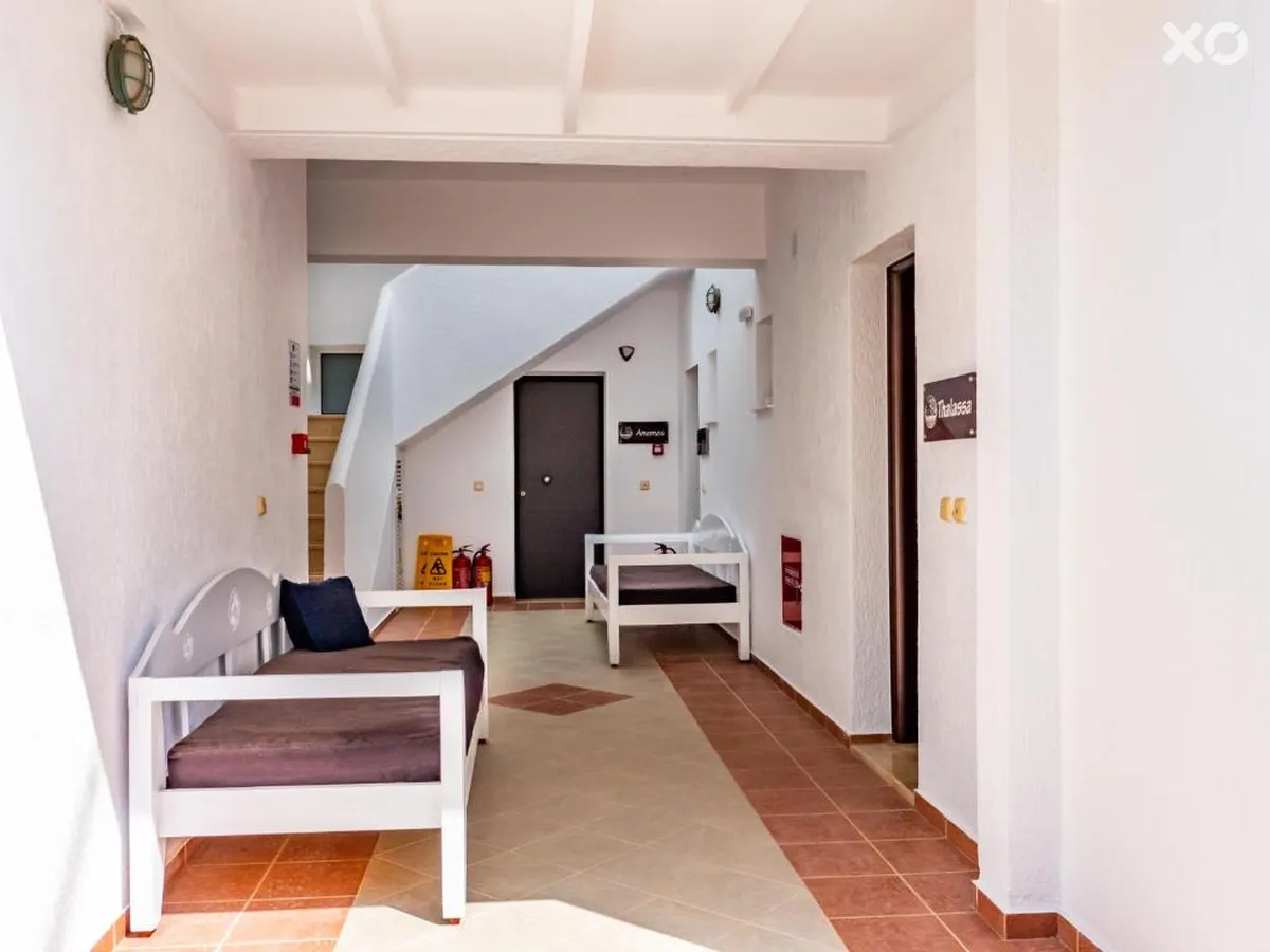 Alikes Suites & Studios