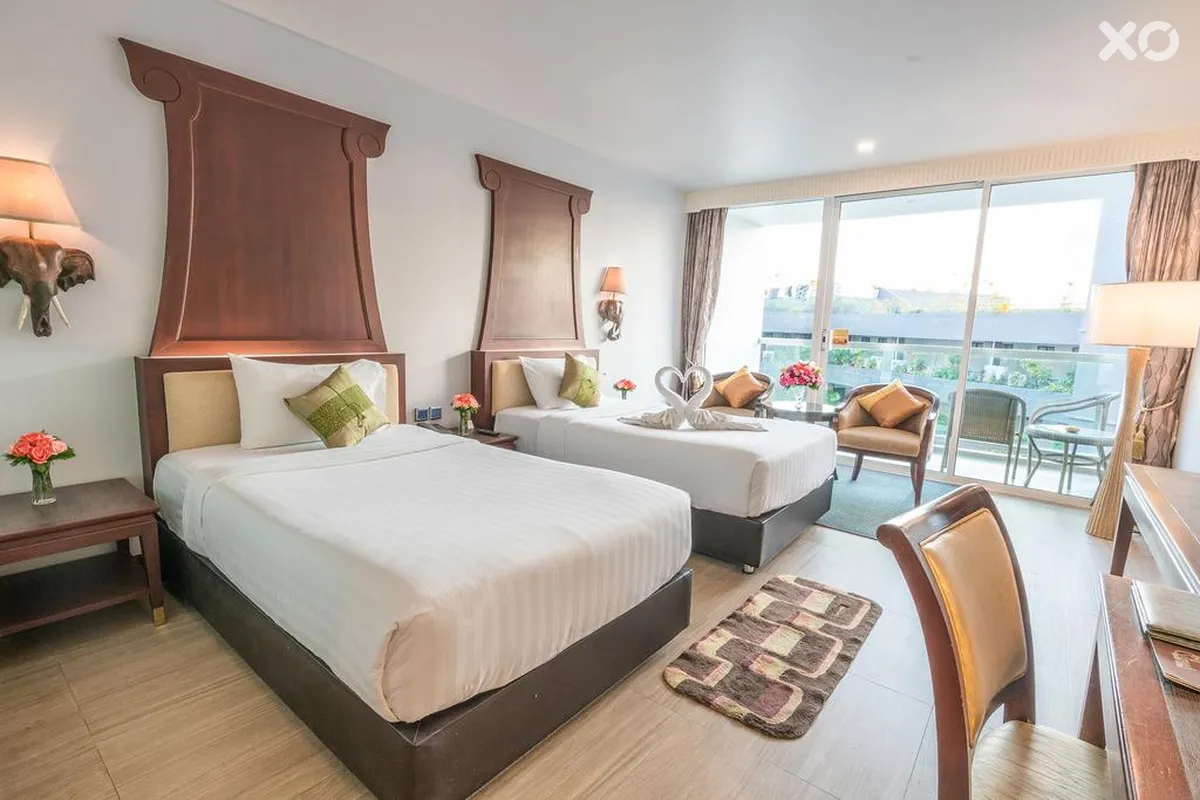Aiyara Grand Hotel