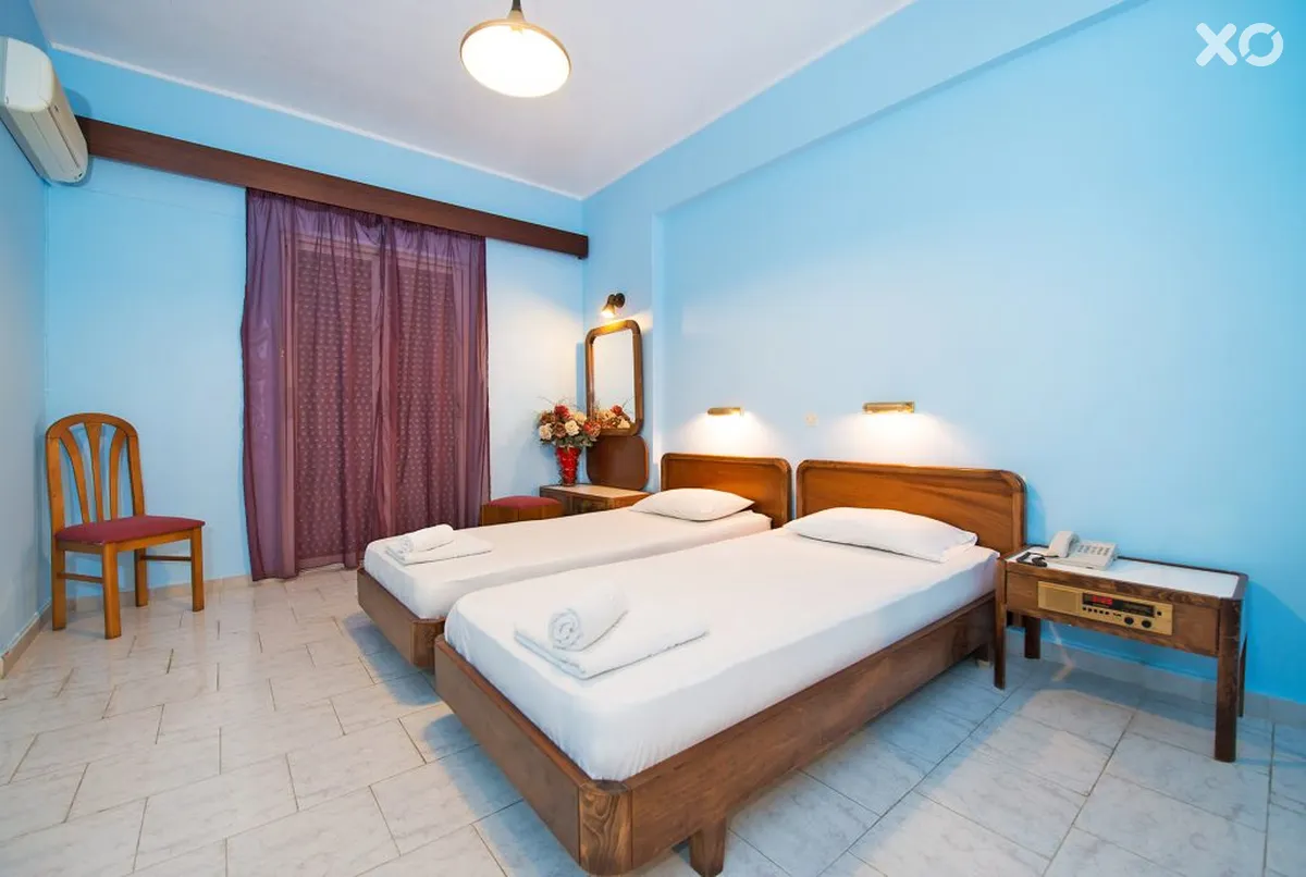 California Beach Hotel