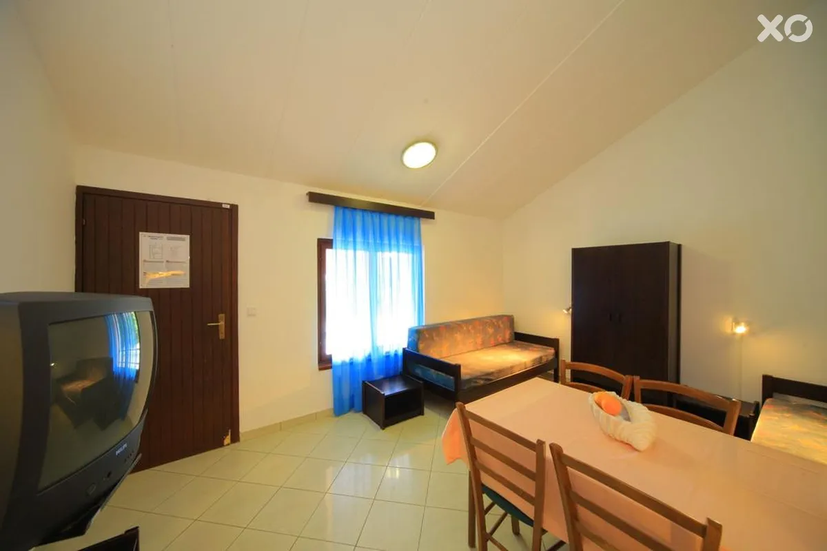Kanegra Apartments