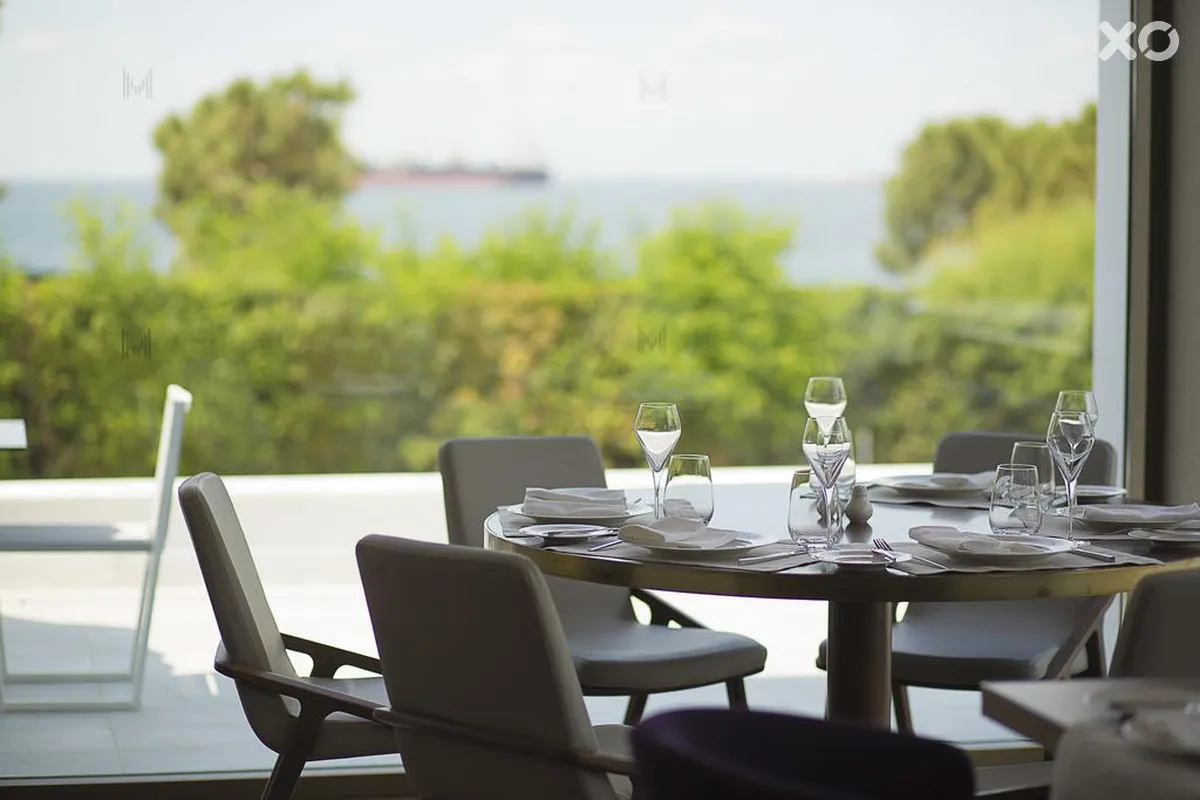 Makedonia Palace
