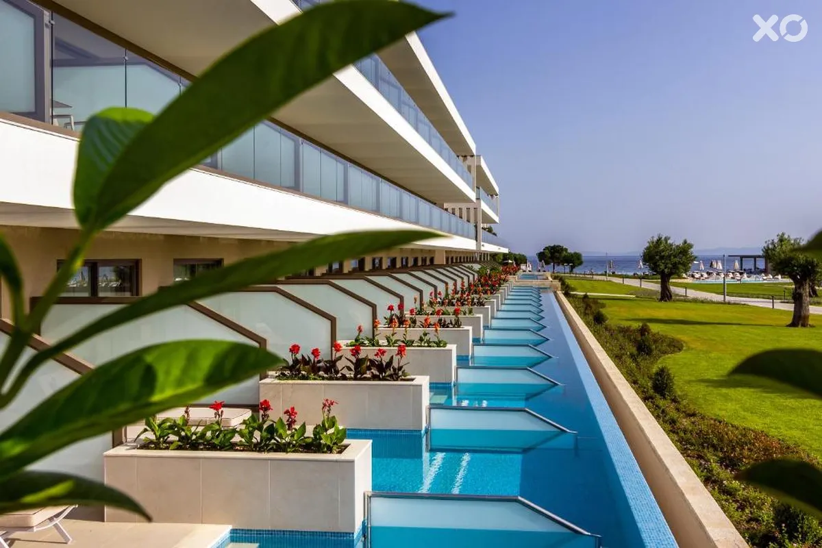 Ammoa Luxury Hotel & Sра Resort