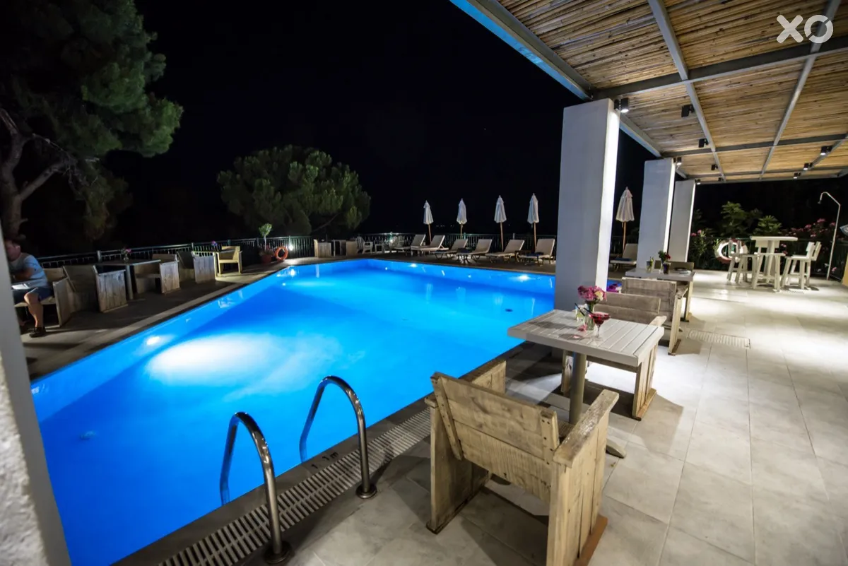 Aliki Hotel